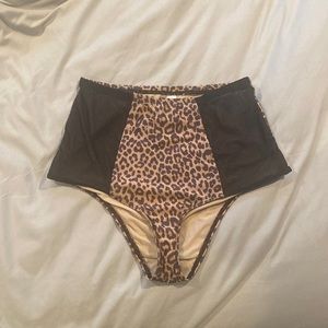 High waisted leopard bikini bottoms